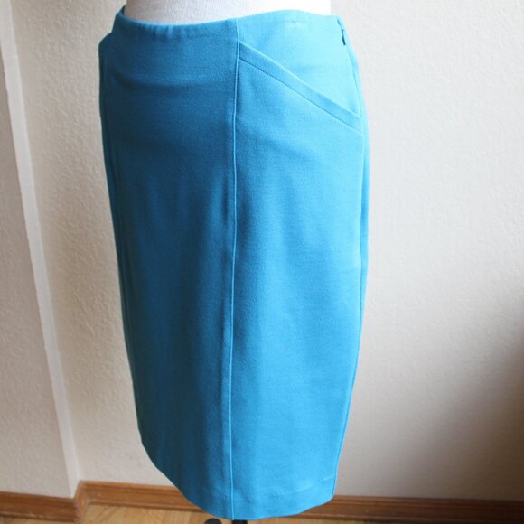 CAbi Beautiful Pencil Sigourney Skirt #3220 Turqouise Blue two back slits ~Sz 4 - Picture 3 of 5